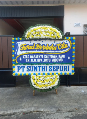 Papan Bunga Duka di Tegalmanggung