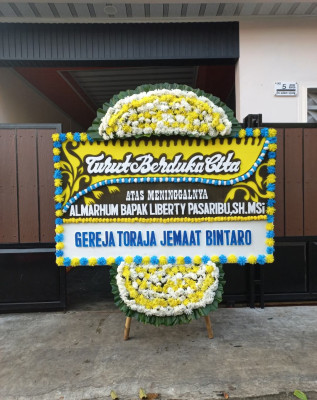 Papan Bunga Duka di Tegalmanggung