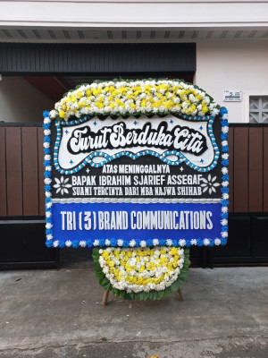 Papan Bunga Duka di Tegalmanggung